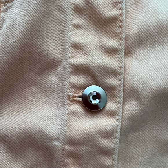 Chico’s Platinum Peach Studded Button down Jean Jacket Size L - Picture 9 of 12